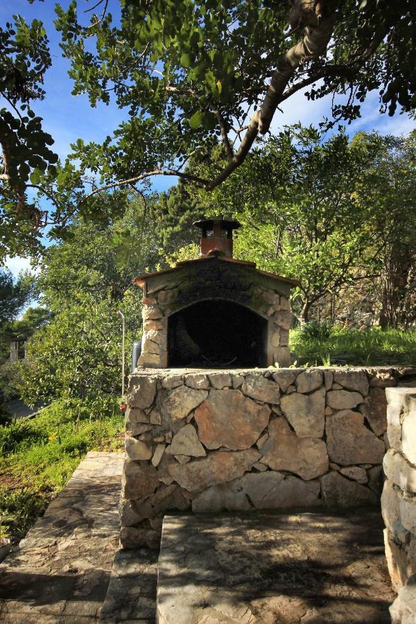 Apartments With A Parking Space Zavala, Hvar - 8912 מראה חיצוני תמונה