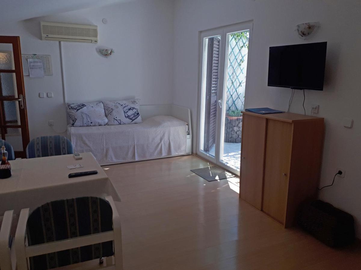 Apartments With A Parking Space Zavala, Hvar - 8912 מראה חיצוני תמונה